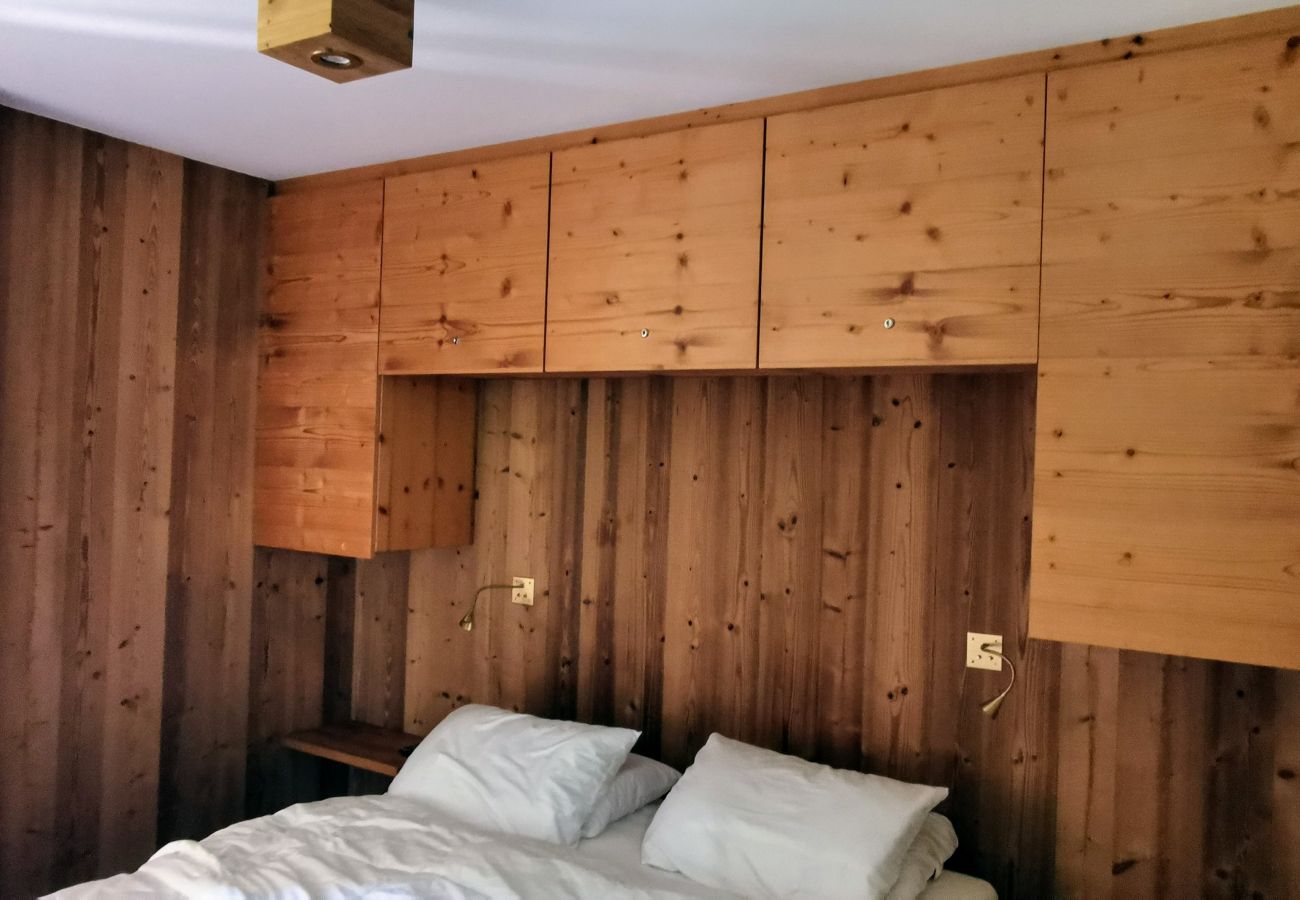 Chambre à coucher Appartement Polaris 1 004 à Zinal en Suisse
